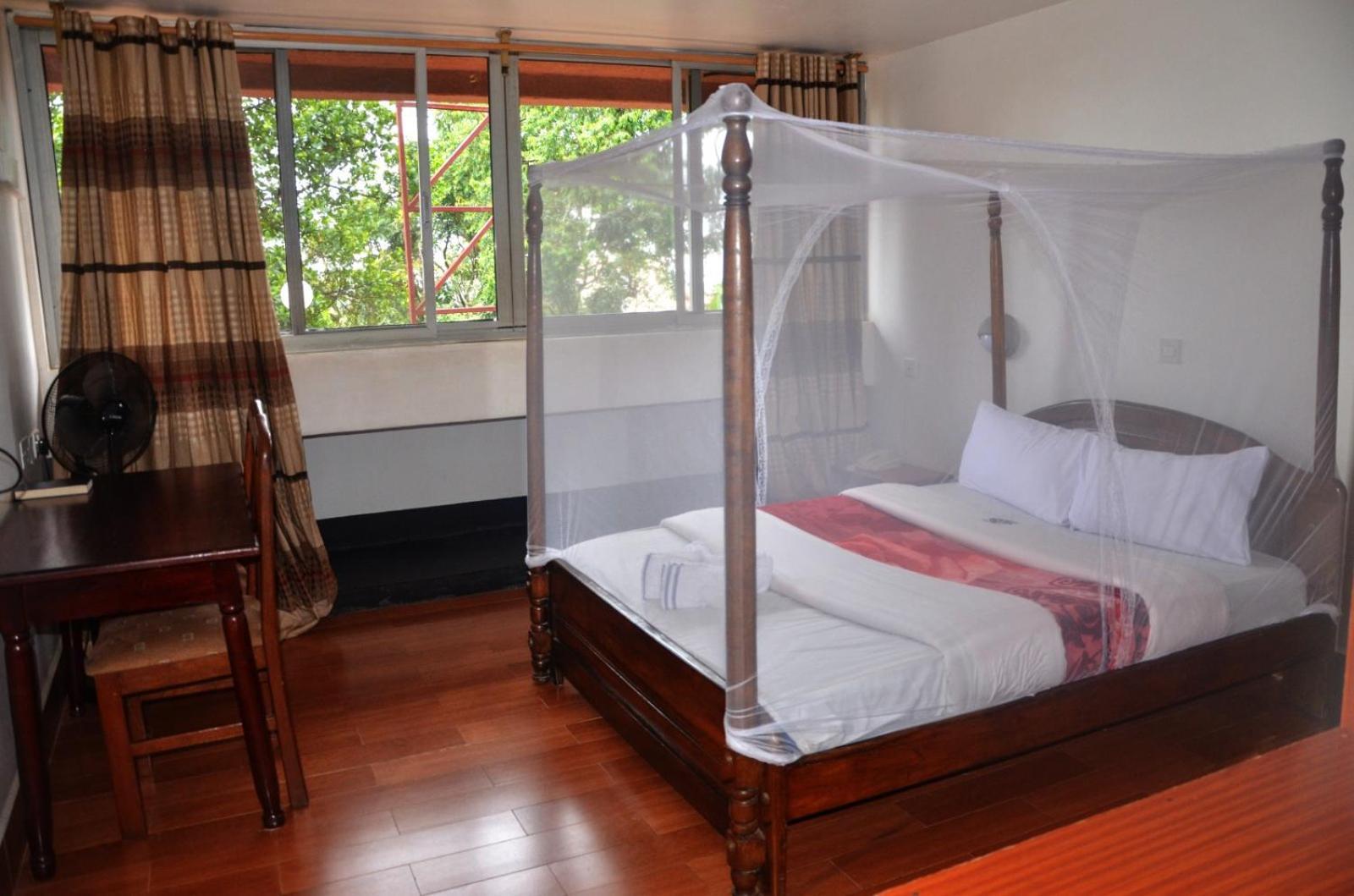 Entebbe Flights Motel Eksteriør billede