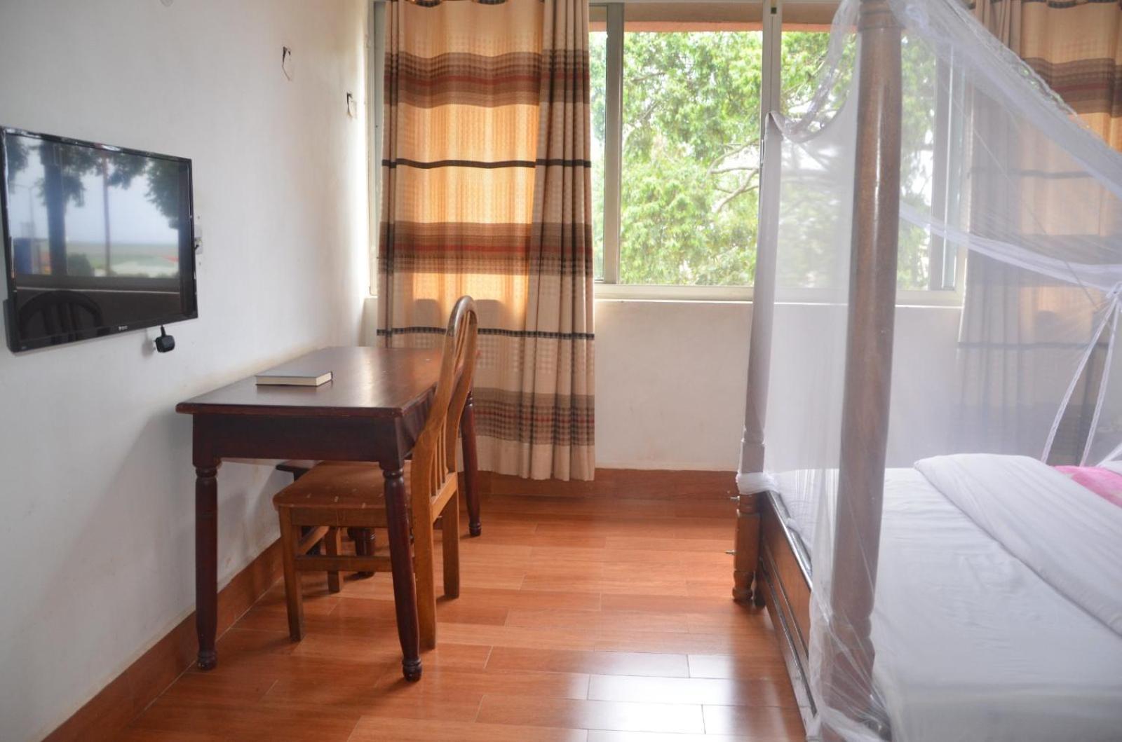 Entebbe Flights Motel Eksteriør billede