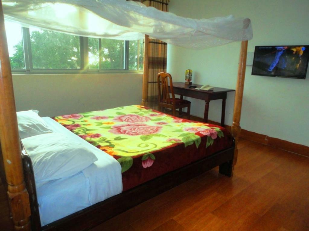 Entebbe Flights Motel Eksteriør billede