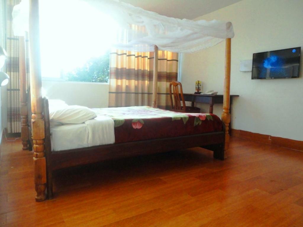 Entebbe Flights Motel Eksteriør billede